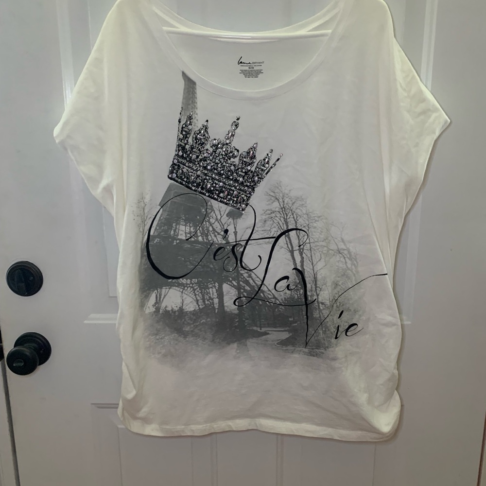 Lane Bryant White Graphic Tee with C’est La Vie Design Size 18/20